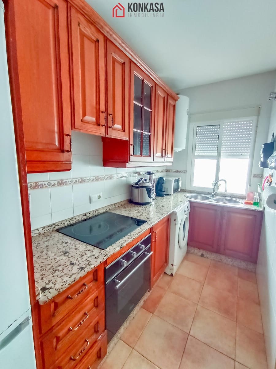 Piso de 3 habitaciones en Arcos de la Frontera en venta - 80.000 € (Ref: 9539850)