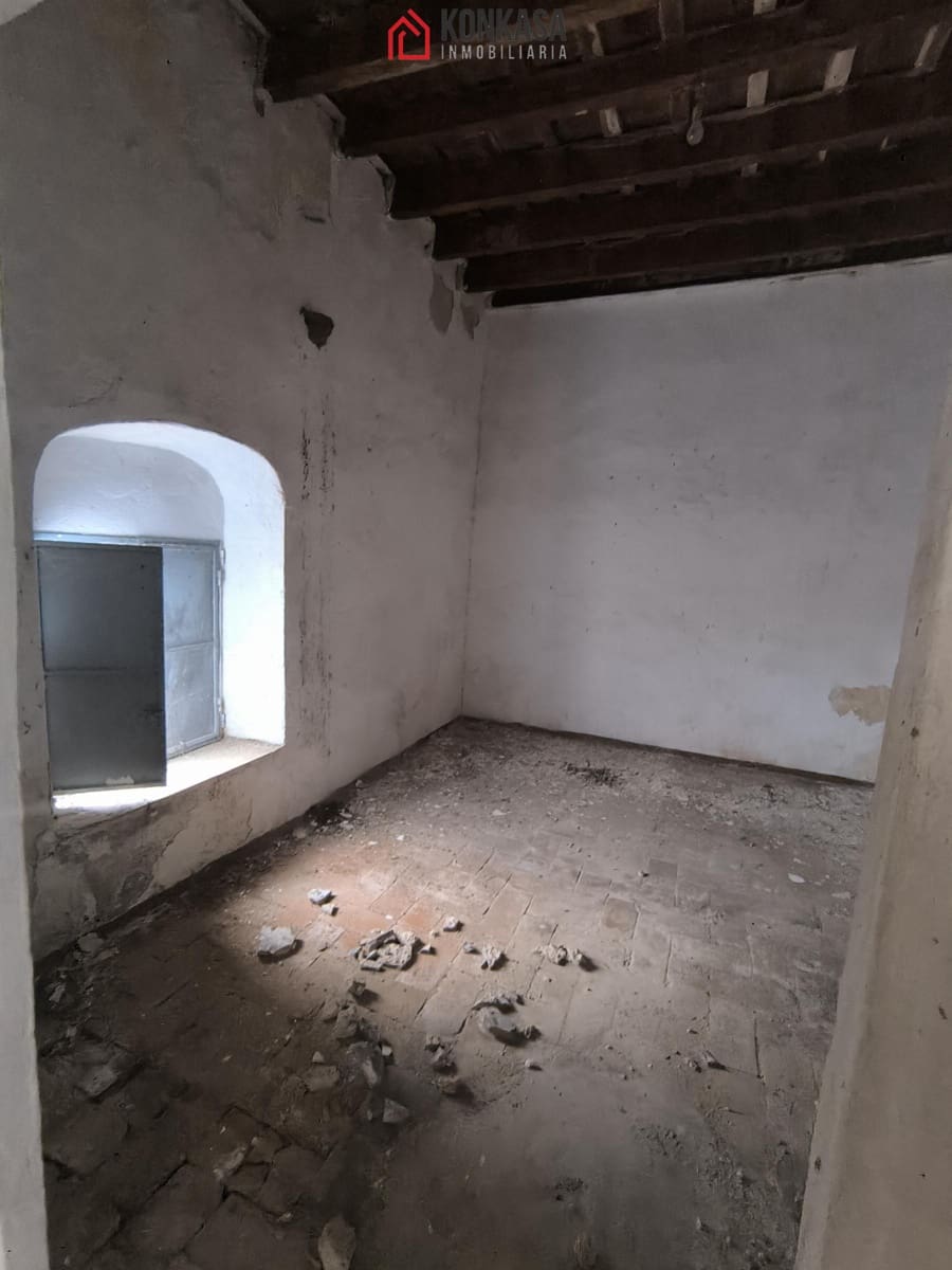 18 soverom Hus til salgs i Arcos de la Frontera - € 85 000 (Ref: 9539852)