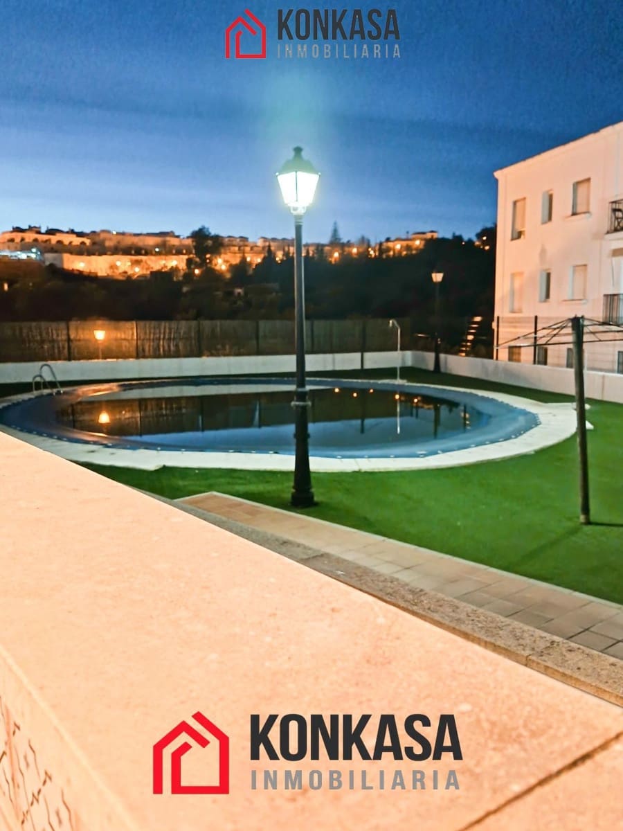 2 sypialnia Mieszkanie na sprzedaż w Arcos de la Frontera z basenem garażem - 130 000 € (Ref: 9561924)