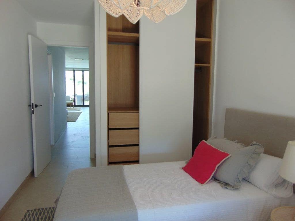 2 sypialnia Apartament przy plaży na sprzedaż w Mar de Cristal z basenem garażem - 280 000 € (Ref: 10006113)