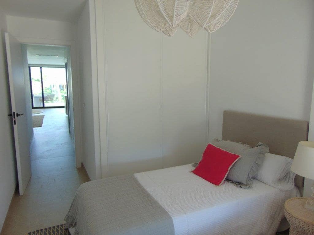 2 sypialnia Apartament przy plaży na sprzedaż w Mar de Cristal z basenem garażem - 280 000 € (Ref: 10006113)