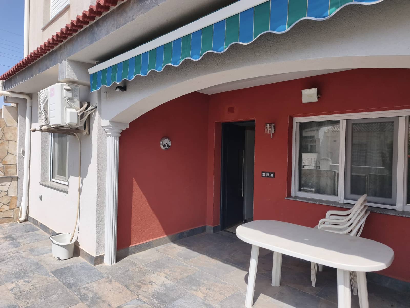 4 soveværelse Byhus til salg i El Limonar med swimmingpool - € 198.000 (Ref: 10118504)