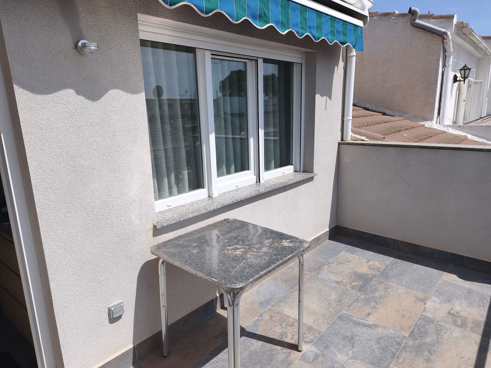 4 soveværelse Byhus til salg i El Limonar med swimmingpool - € 198.000 (Ref: 10118504)