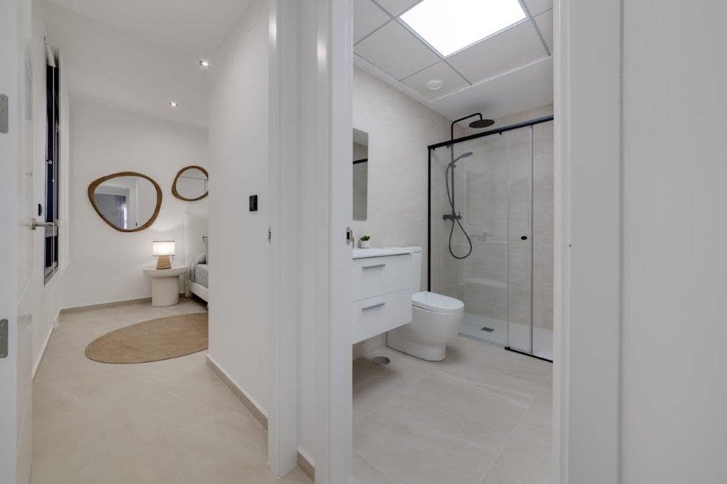 2 quarto Apartamento para venda em Los Alcazares com piscina garagem - 242 000 € (Ref: 8731973)