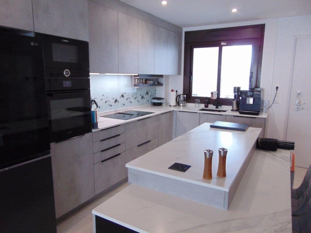 2 soveværelse Lejlighed til salg i Pilar de la Horadada med swimmingpool garage - € 229.000 (Ref: 9136358)