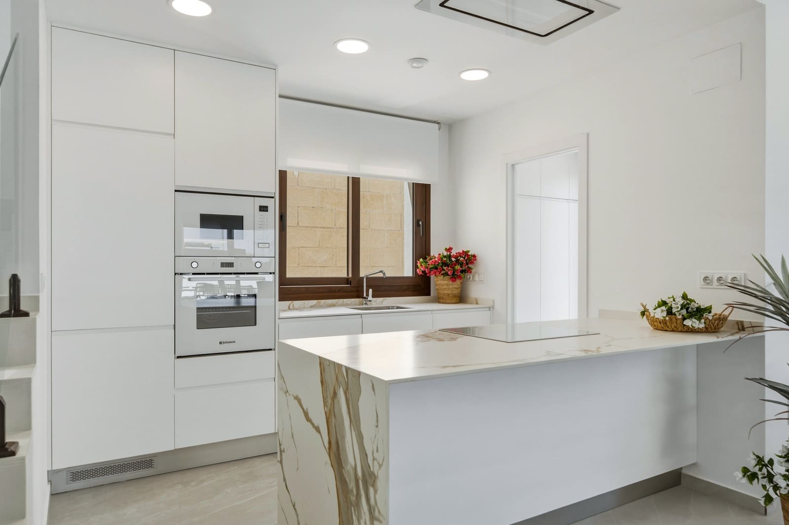 Chalet de 4 habitaciones en Orihuela en venta con piscina garaje - 649.000 € (Ref: 9994555)
