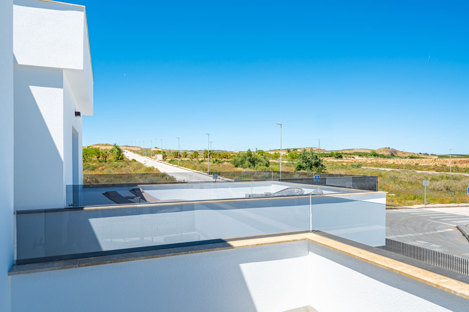 Chalet de 4 habitaciones en Orihuela en venta con piscina garaje - 649.000 € (Ref: 9994555)