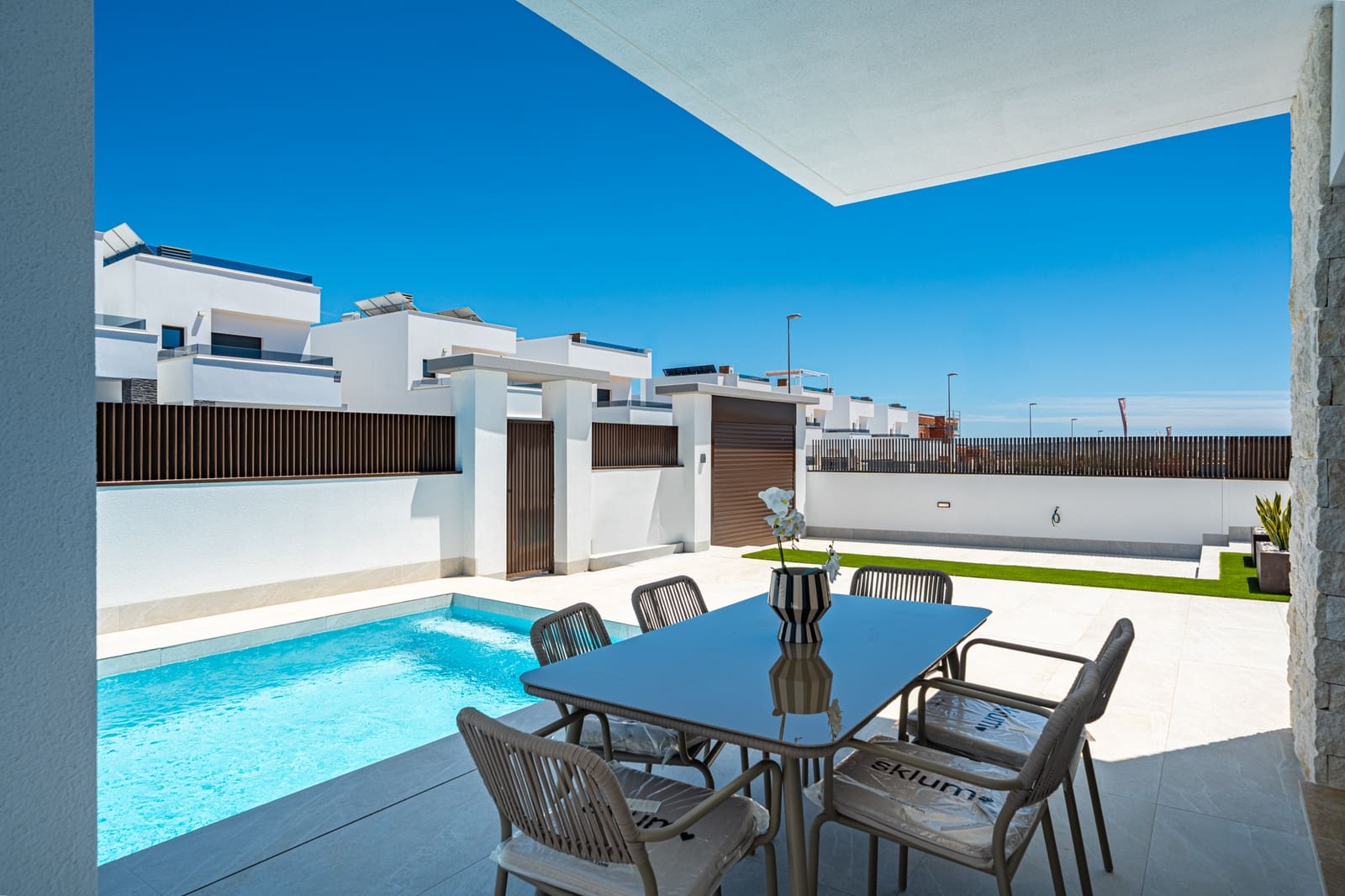 Chalet de 4 habitaciones en Orihuela en venta con piscina garaje - 649.000 € (Ref: 9994555)