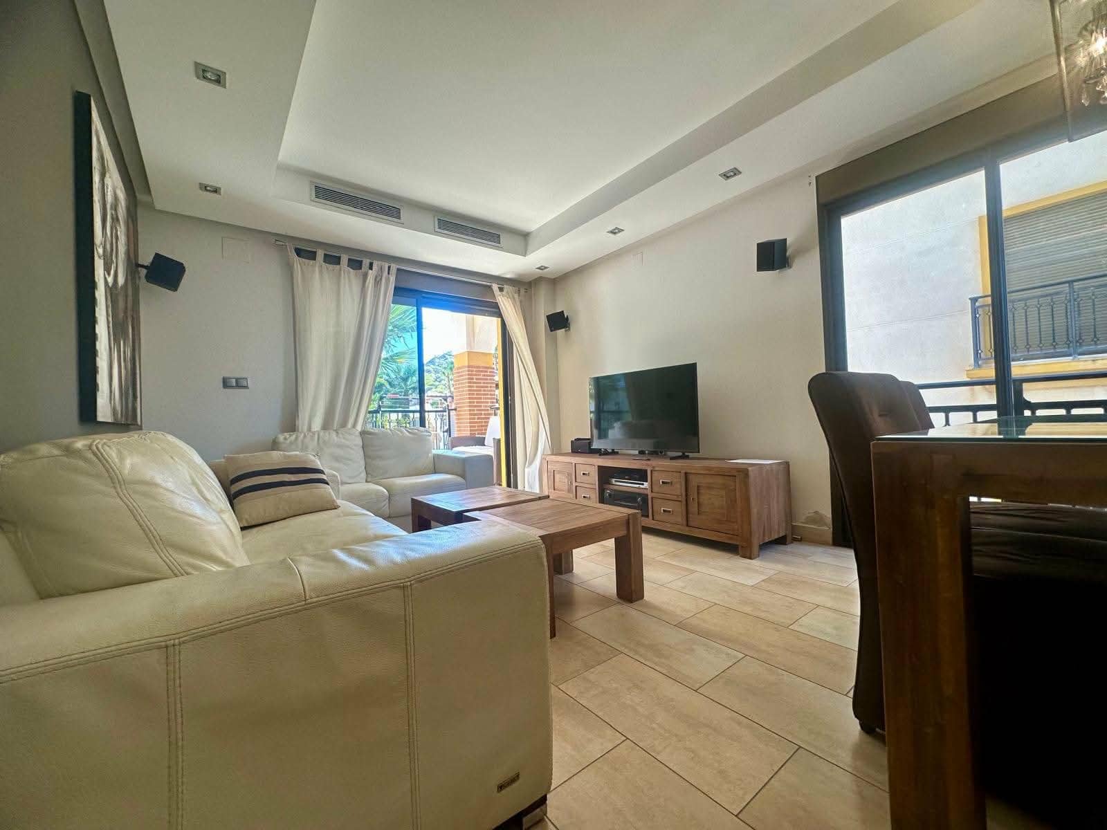 2 camera da letto Appartamento sulla Spiaggia da affittare in Guardamar del Segura con piscina garage - 1.500 € (Rif: 10002390)