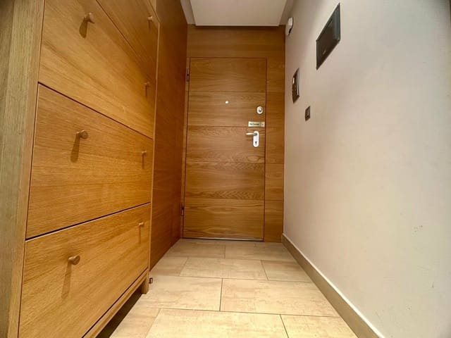 2 Zimmer Strandapartment zu vermieten in Guardamar del Segura mit Pool Garage - 1.500 € (Ref: 10002390)