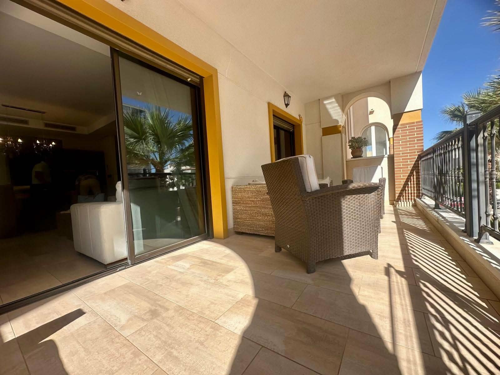 2 camera da letto Appartamento sulla Spiaggia da affittare in Guardamar del Segura con piscina garage - 1.500 € (Rif: 10002390)