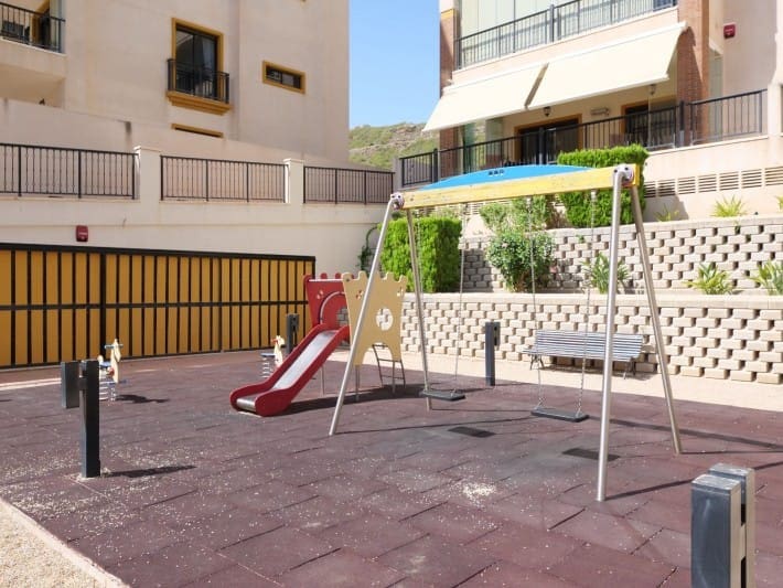 2 camera da letto Appartamento sulla Spiaggia da affittare in Guardamar del Segura con piscina garage - 1.500 € (Rif: 10002390)