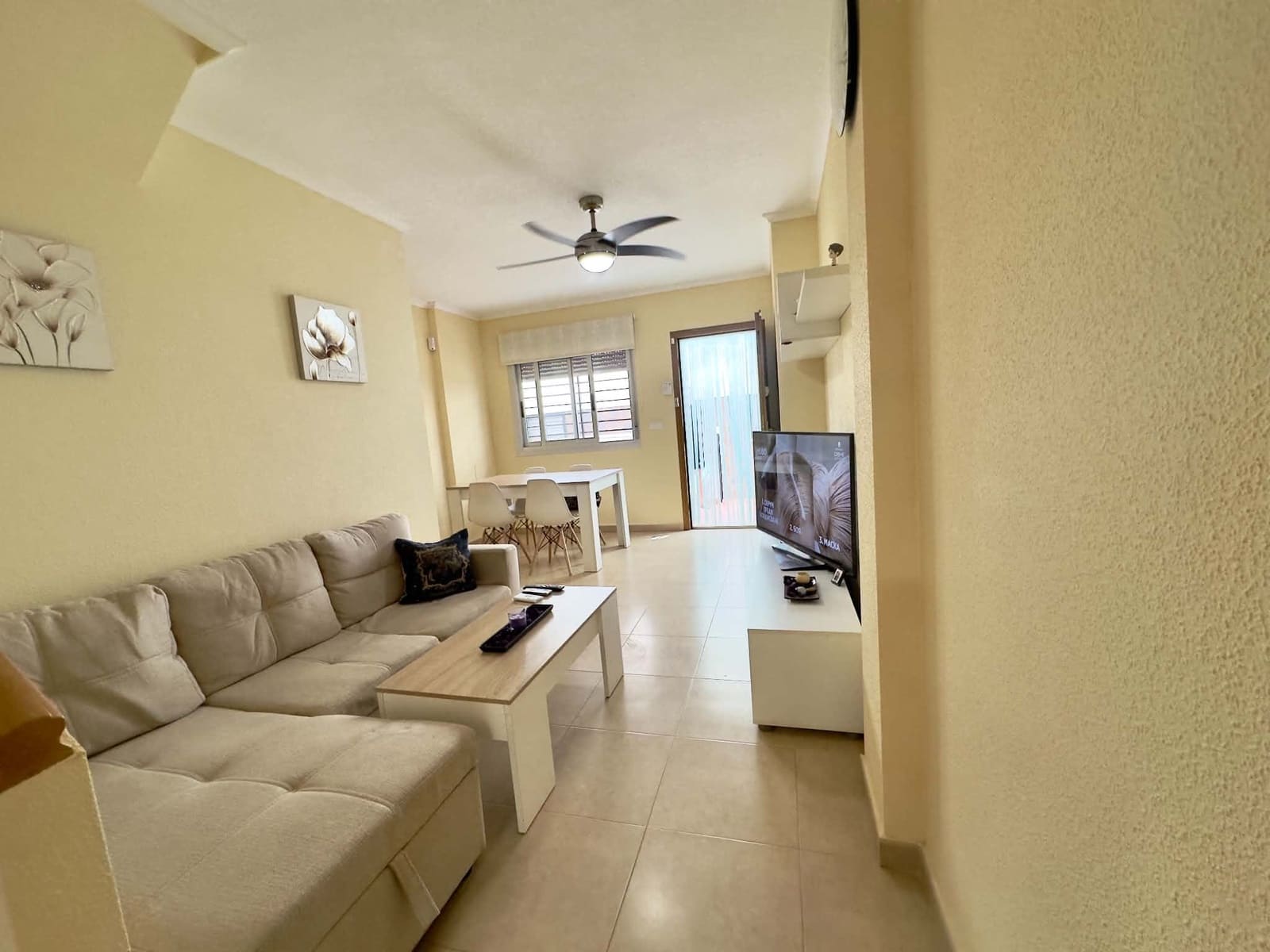 3 bedroom Apartment for rent in Guardamar del Segura with pool garage - € 900 (Ref: 10060951)