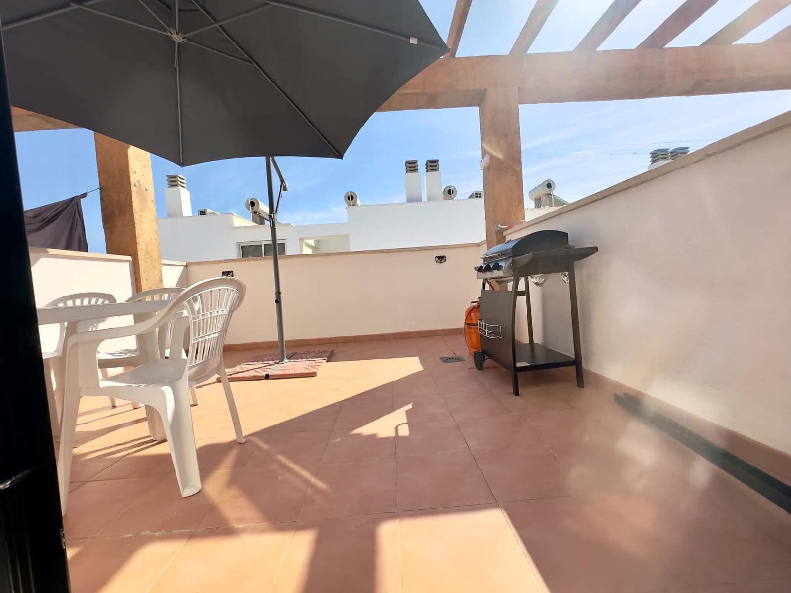3 bedroom Apartment for rent in Guardamar del Segura with pool garage - € 900 (Ref: 10060951)