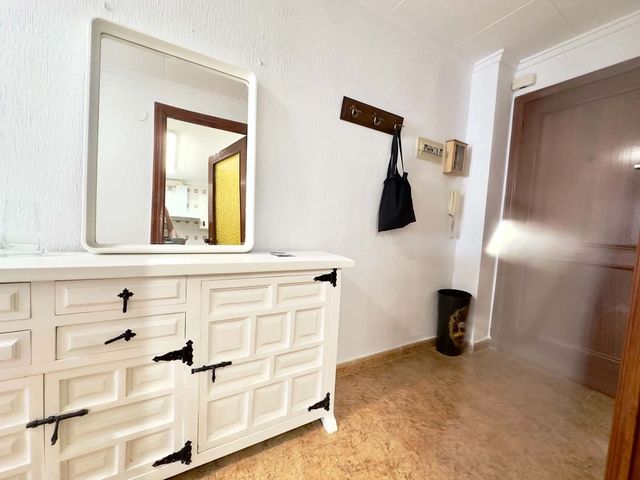 2 makuuhuone Huoneisto vuokrattavana paikassa Guardamar del Segura mukana 
autotalli - 650 € (Ref: 10101394)