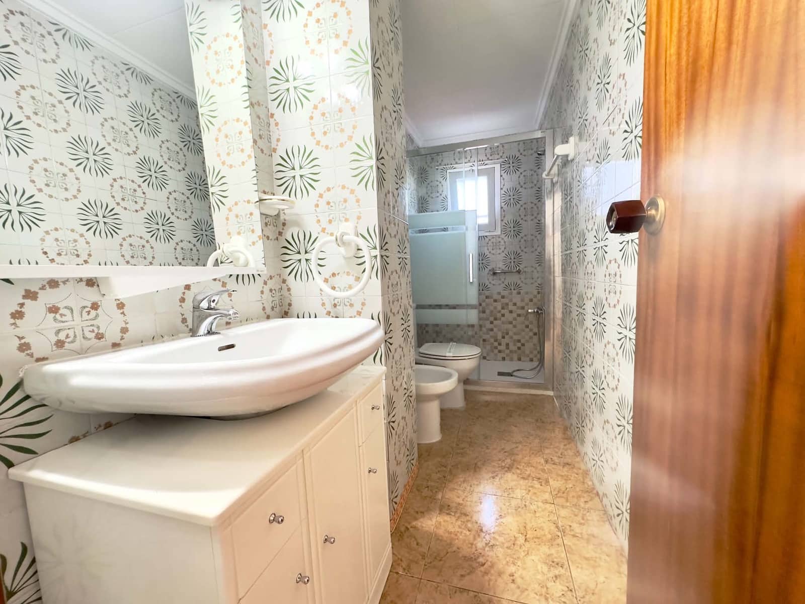 2 makuuhuone Huoneisto vuokrattavana paikassa Guardamar del Segura mukana 
autotalli - 650 € (Ref: 10101394)