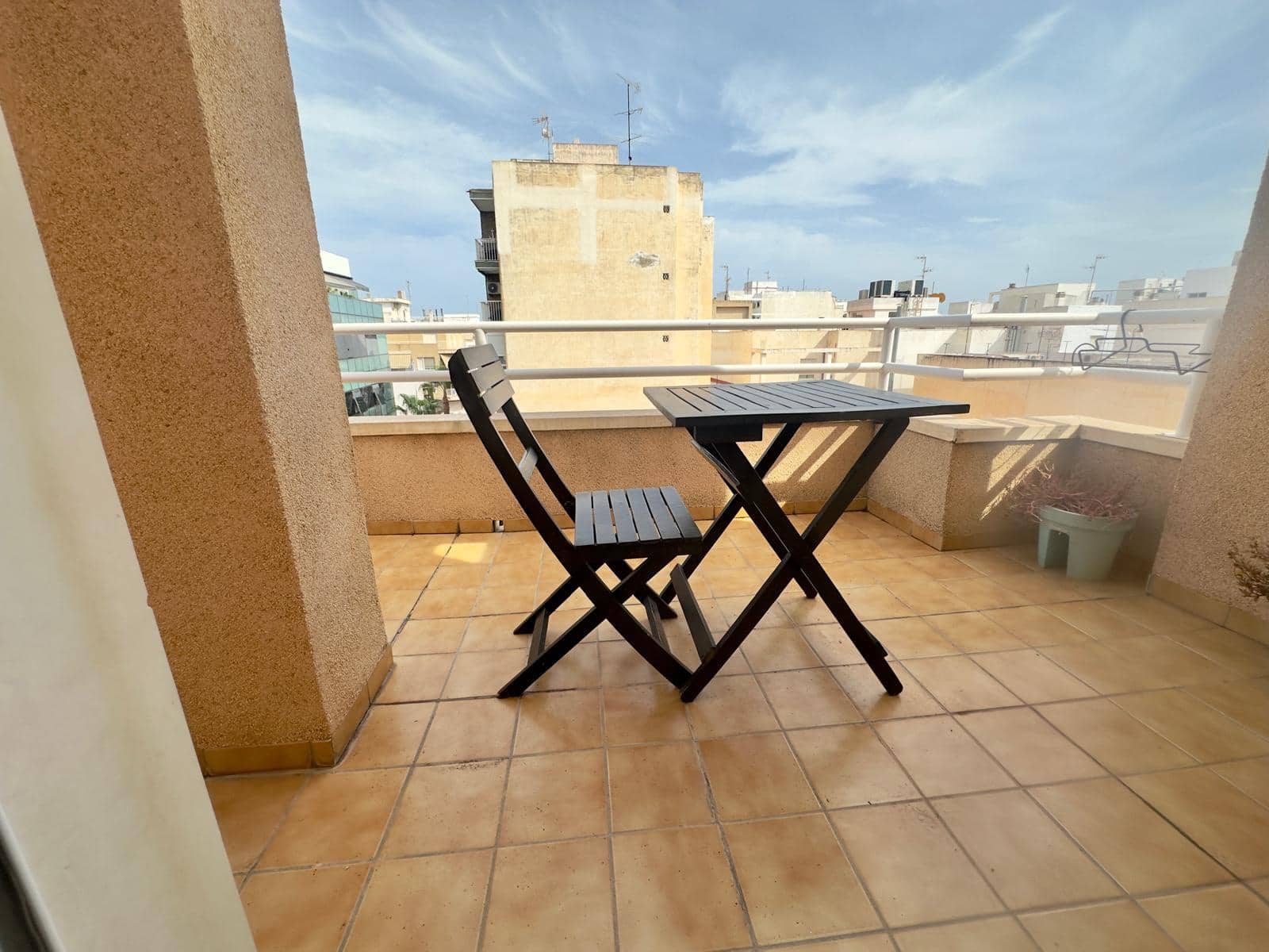 1 soverom Leilighet til leie i Torrevieja - € 550 (Ref: 10139041)