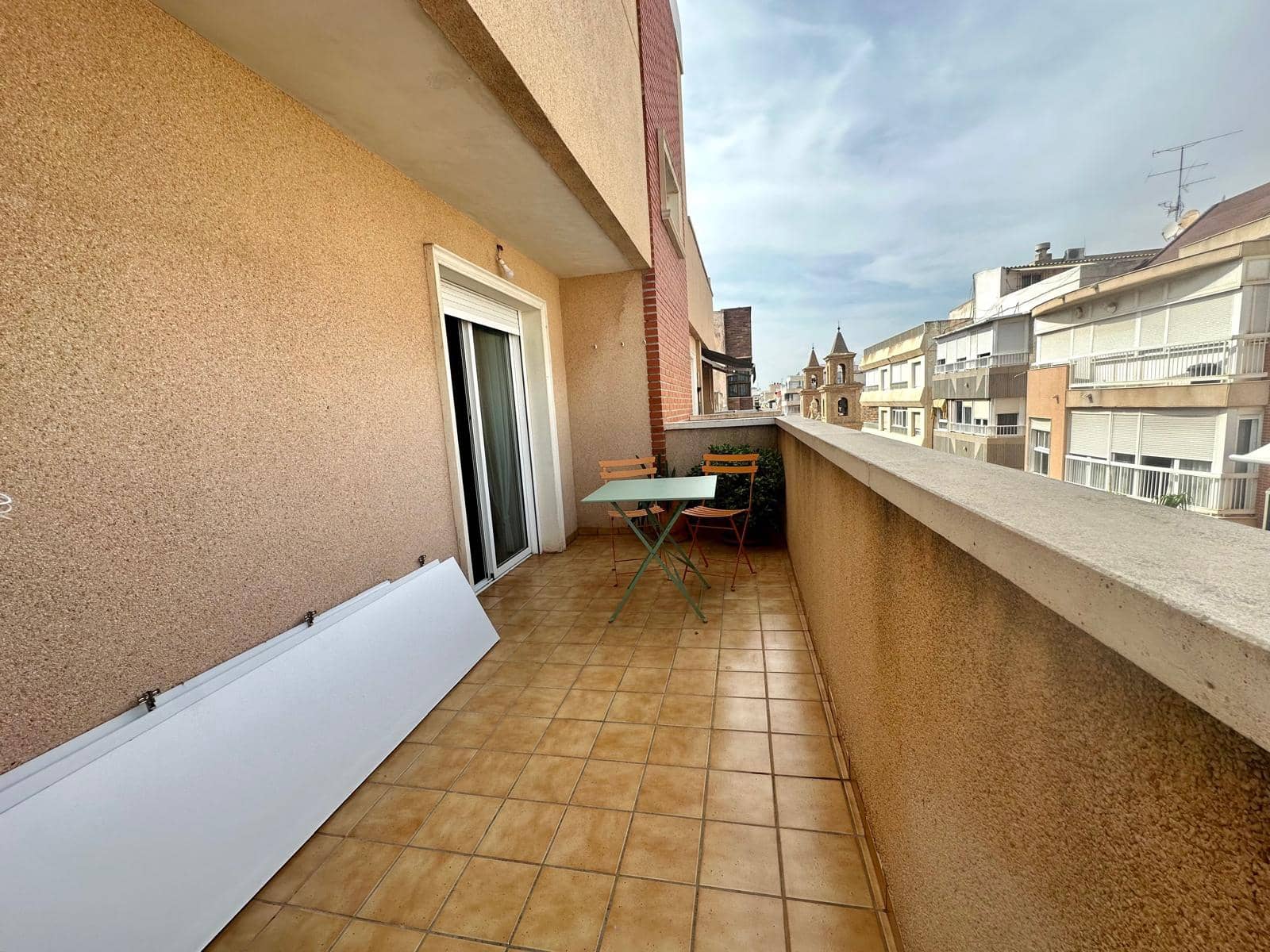 1 soverom Leilighet til leie i Torrevieja - € 550 (Ref: 10139041)