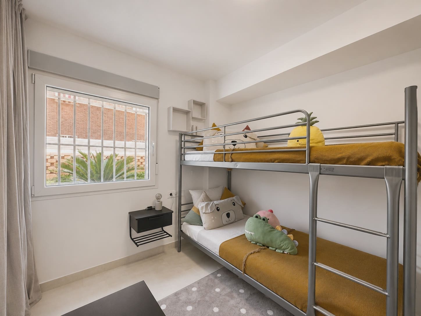 2 bedroom Apartment for rent in Guardamar del Segura - € 900 (Ref: 6202369)