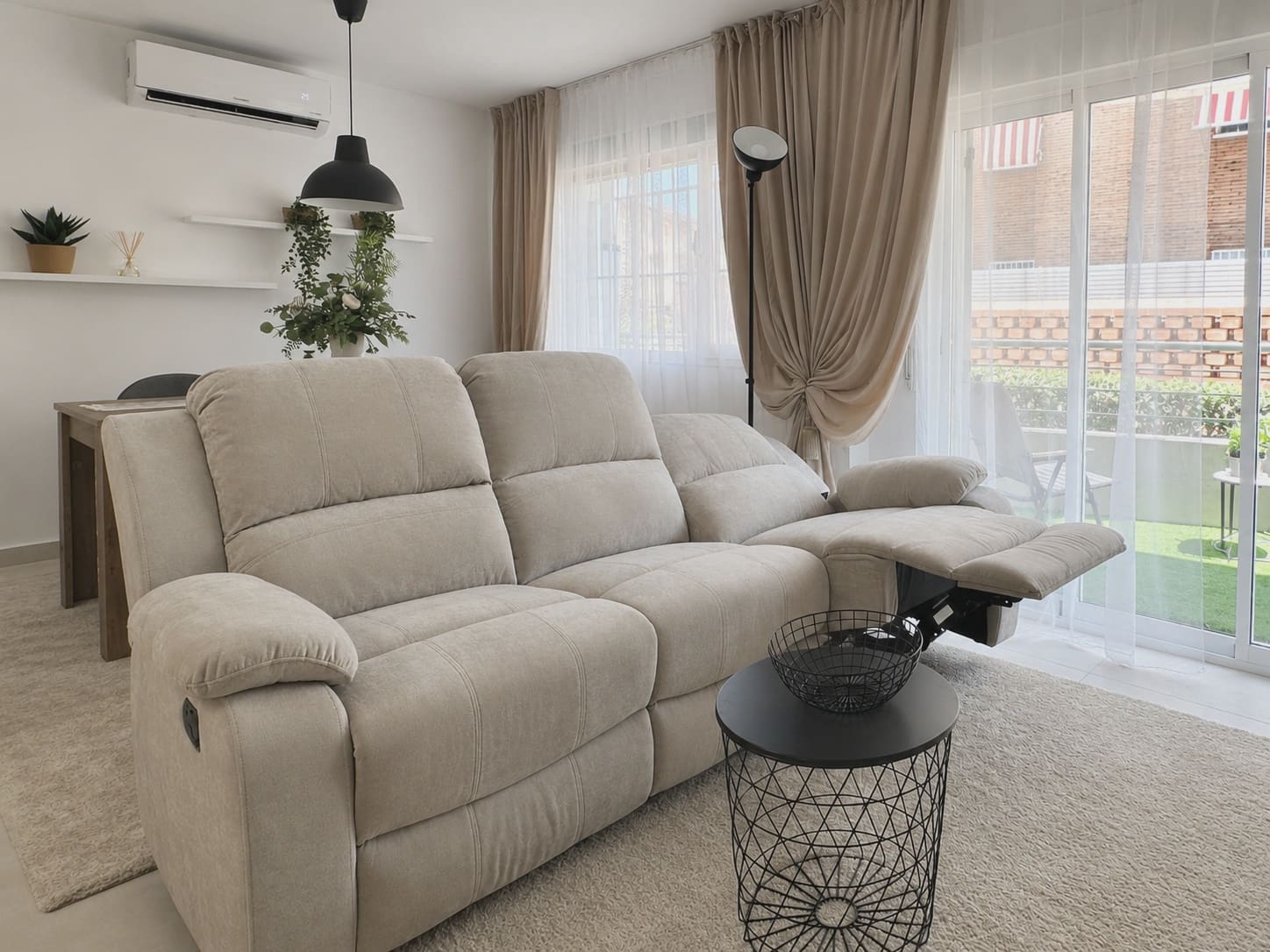 2 bedroom Apartment for rent in Guardamar del Segura - € 900 (Ref: 6202369)
