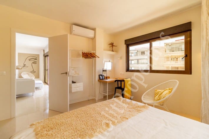 3 bedroom Apartment for rent in Guardamar del Segura with garage - € 1,000 (Ref: 6207522)