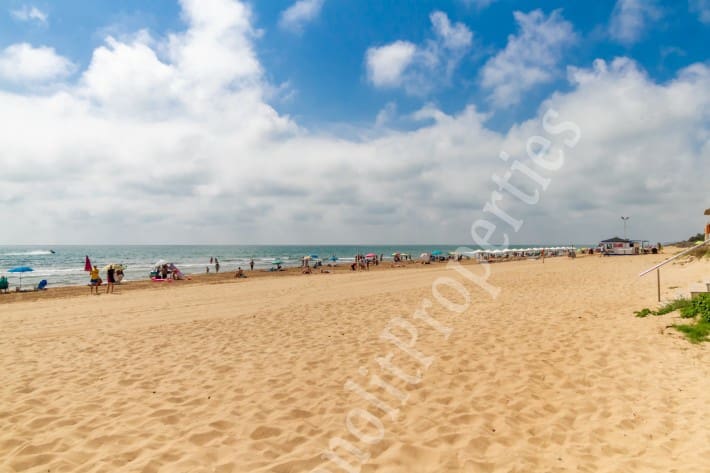 3 bedroom Apartment for rent in Guardamar del Segura with garage - € 1,000 (Ref: 6207522)