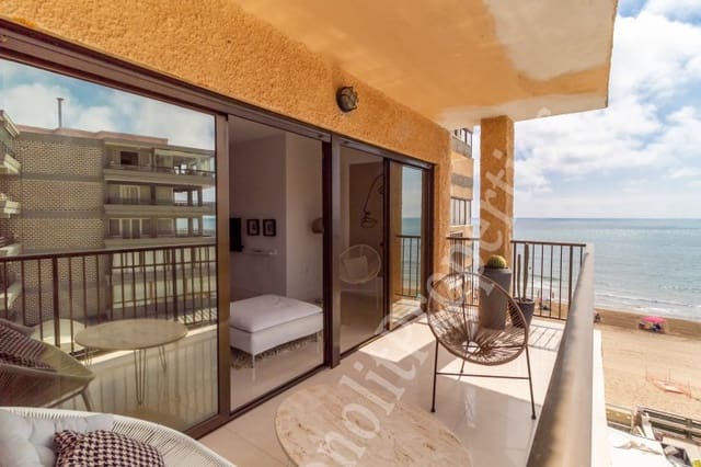 3 quarto Apartamento para arrendar em Guardamar del Segura com garagem - 1 000 € (Ref: 6207522)