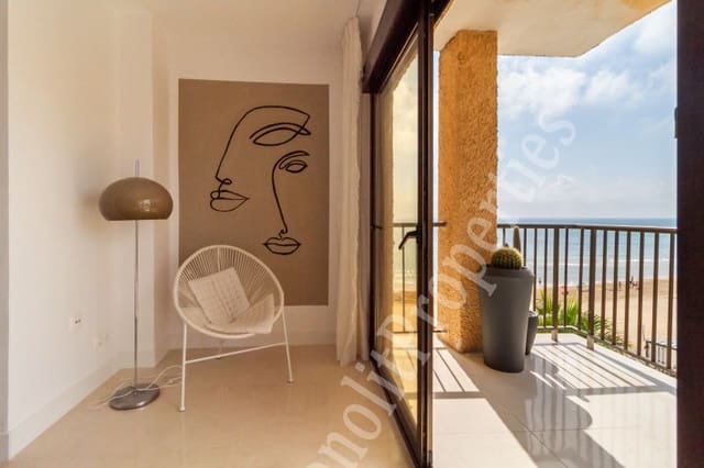 3 quarto Apartamento para arrendar em Guardamar del Segura com garagem - 1 000 € (Ref: 6207522)