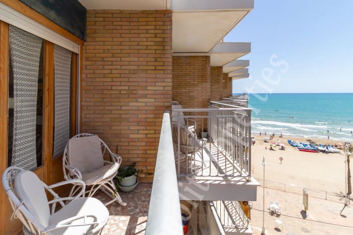 Appartement de 3 chambres à louer à Guardamar del Segura - 1 100 € (Ref: 6207523)