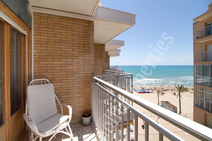 Appartement de 3 chambres à louer à Guardamar del Segura - 1 100 € (Ref: 6207523)