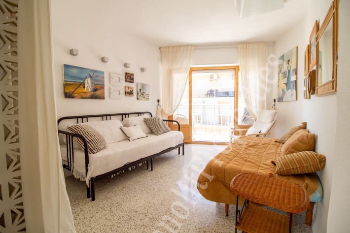 Appartement de 3 chambres à louer à Guardamar del Segura - 1 100 € (Ref: 6207523)