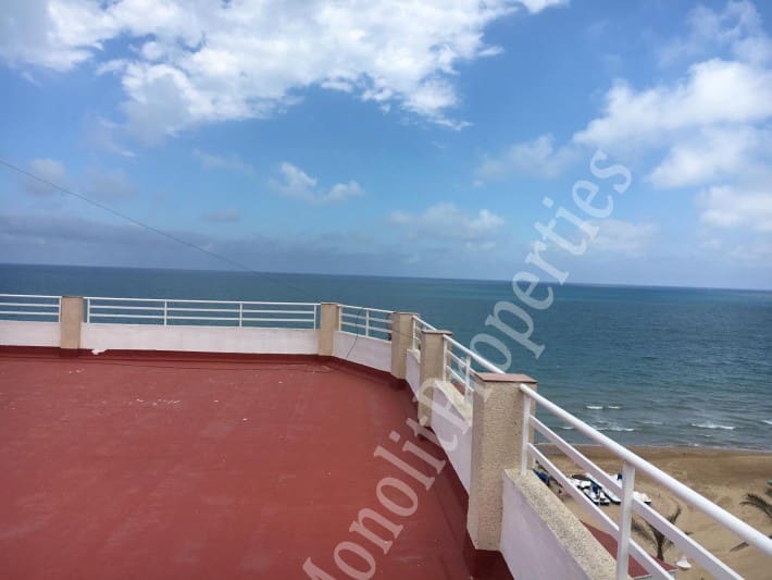 Appartement de 3 chambres à louer à Guardamar del Segura - 1 100 € (Ref: 6207523)