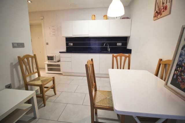 2 slaapkamer Appartement te huur in El Raso, Guardamar del Segura - € 500 (Ref: 6207773)