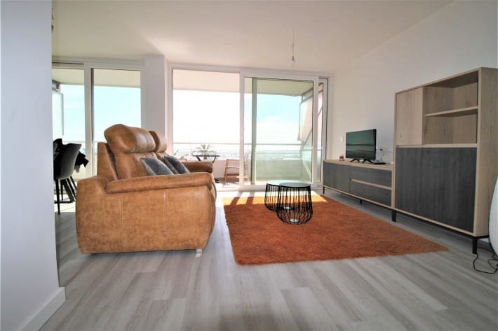 3 sovrum Lägenhet att hyra i Torrevieja - 1 200 € (Ref: 6207797)