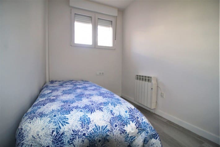 3 sovrum Lägenhet att hyra i Torrevieja - 1 200 € (Ref: 6207797)
