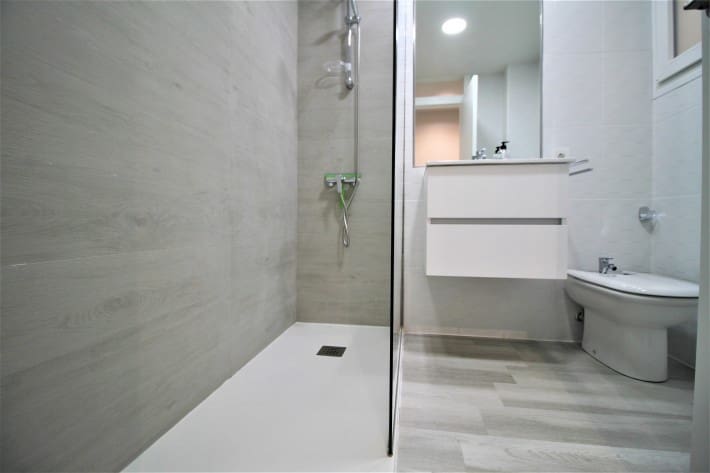 3 sovrum Lägenhet att hyra i Torrevieja - 1 200 € (Ref: 6207797)