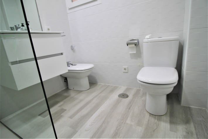 3 sovrum Lägenhet att hyra i Torrevieja - 1 200 € (Ref: 6207797)