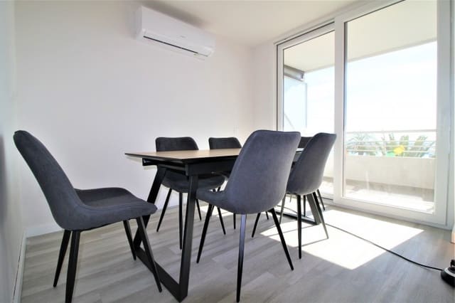 3 Zimmer Apartment zu vermieten in Centro - Muelle Pesquero, Torrevieja - 1.200 € (Ref: 6207797)