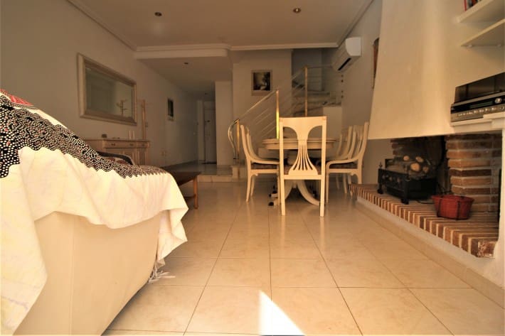 3 soverom Leilighet til leie i Guardamar del Segura med svømmebasseng - € 600 (Ref: 6242374)
