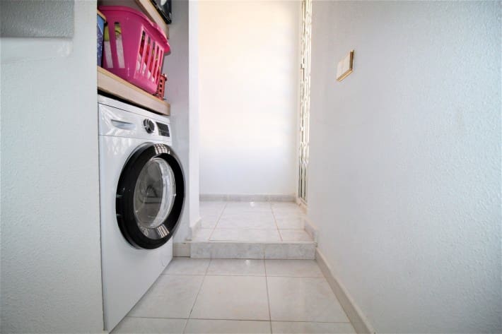 3 soverom Leilighet til leie i Guardamar del Segura med svømmebasseng - € 600 (Ref: 6242374)