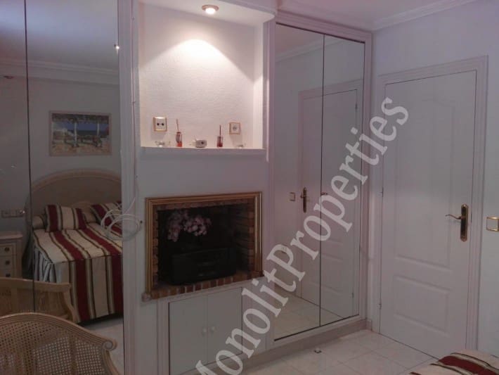 3 soverom Leilighet til leie i Guardamar del Segura med svømmebasseng - € 600 (Ref: 6242374)