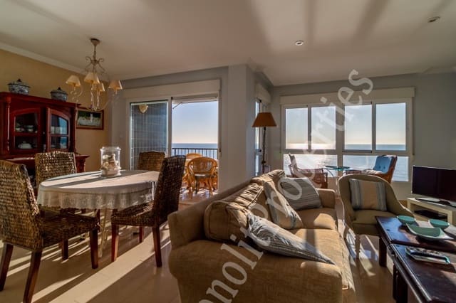 3 quarto Apartamento para arrendar em Torrevieja com garagem - 750 € (Ref: 6510306)