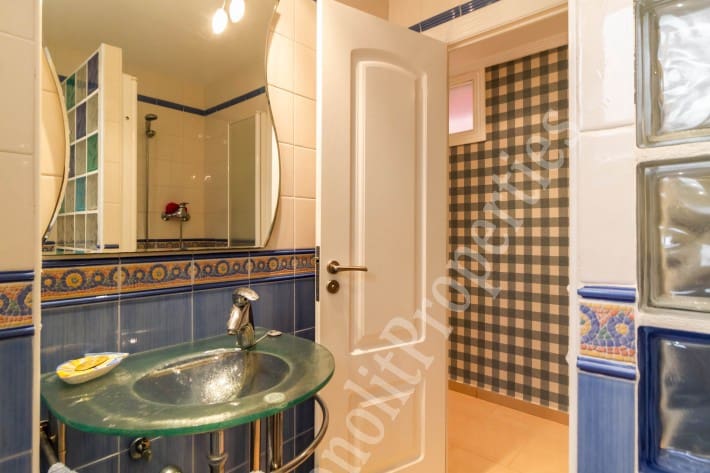 3 bedroom Apartment for rent in Torrevieja with garage - € 750 (Ref: 6510306)
