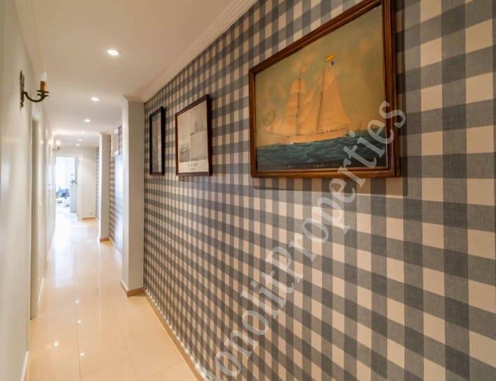 3 bedroom Apartment for rent in Torrevieja with garage - € 750 (Ref: 6510306)
