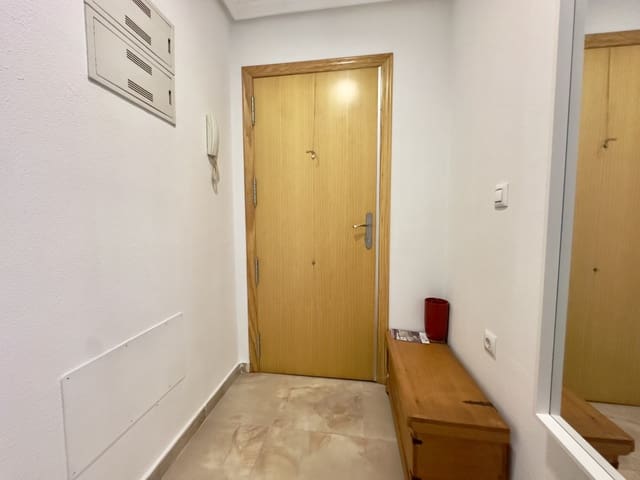 2 soverom Leilighet til leie i Jacarilla - € 600 (Ref: 8925906)