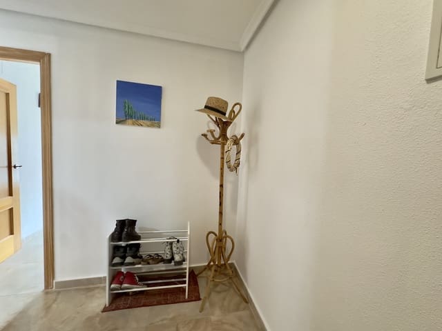 2 soverom Leilighet til leie i Jacarilla - € 600 (Ref: 8925906)