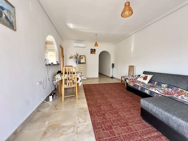 2 soverom Leilighet til leie i Jacarilla - € 600 (Ref: 8925906)