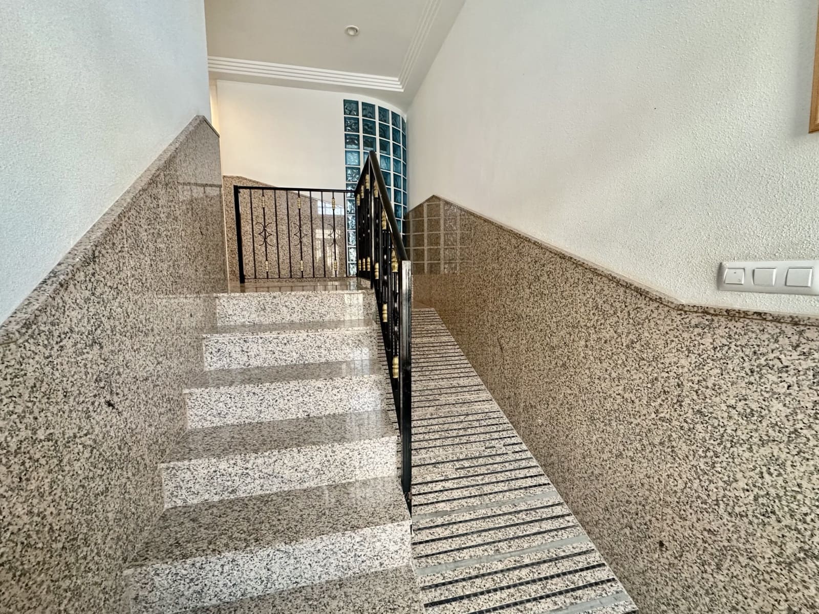 2 sypialnia Apartament do wynajęcia w Jacarilla - 600 € (Ref: 8925906)