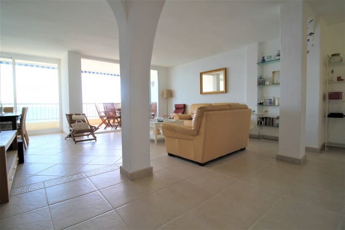 2 makuuhuone Huoneisto vuokrattavana paikassa Torrevieja - 1 200 € (Ref: 8925910)