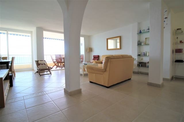 2 makuuhuone Huoneisto vuokrattavana paikassa Torrevieja - 1 200 € (Ref: 8925910)